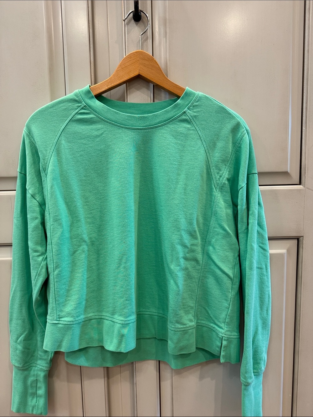 Sweaty Betty Mint Green Crewneck Sweatshirt